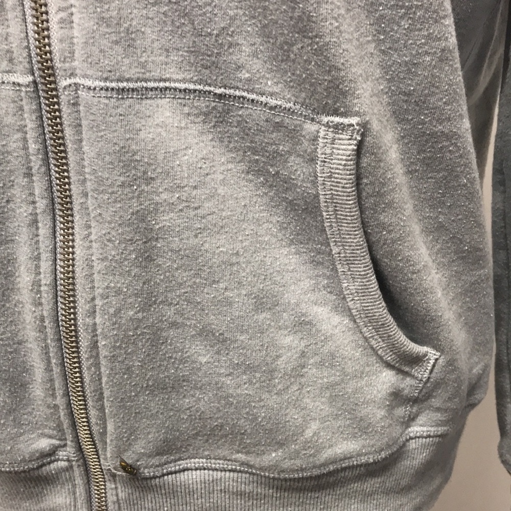 Victoria’s Secret Victoria Sport Sweatshirt - Picture 4 of 7